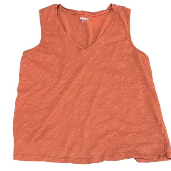 Old Navy v neck tank top - Picture 1 of 5